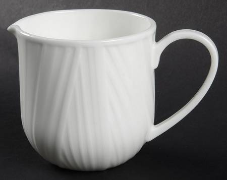 Vera Organza Creamer