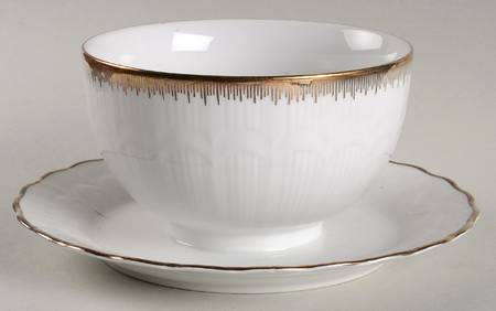 WIG1351 Gravy Boat with Attached Underplate
