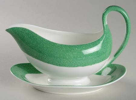 WW635 Gravy Boat with Attached Underplate