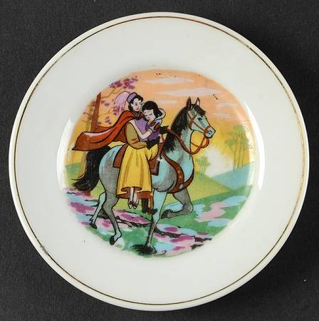 Snow White&The Seven Dwarfs Child's Plate