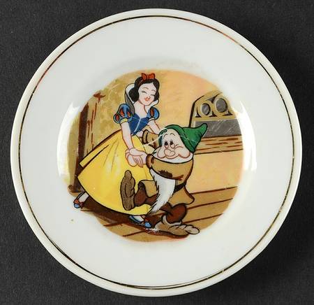 Snow White&The Seven Dwarfs Child's Plate
