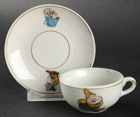 Snow White&The Seven Dwarfs Child's Cup & Saucer Set