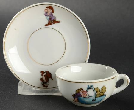Snow White&The Seven Dwarfs Child's Cup & Saucer Set