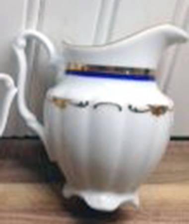 13010 Creamer
