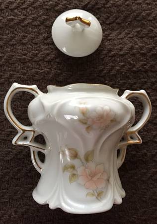 WRL4 Sugar Bowl & Lid