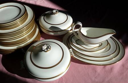 X7581 16" Oval Serving Platter