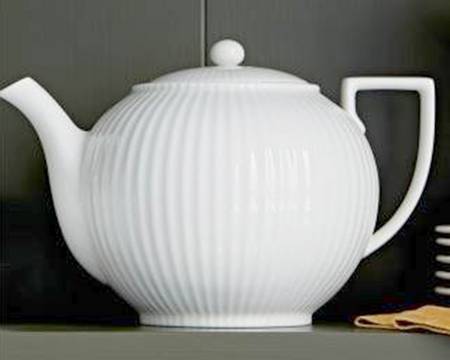 Tisbury Teapot & Lid