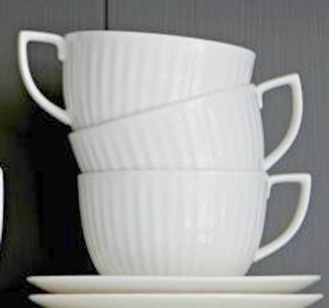 Tisbury Flat Cup & Saucer Set