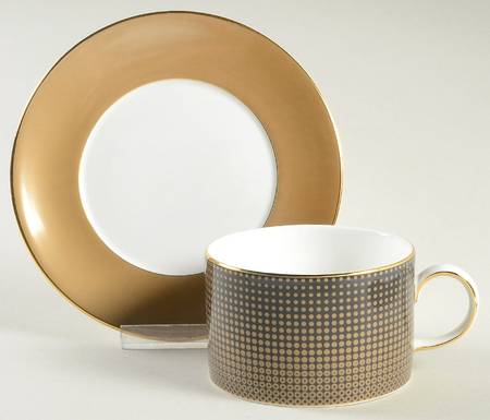 Arris Gio Gold Flat Cup & Saucer Set