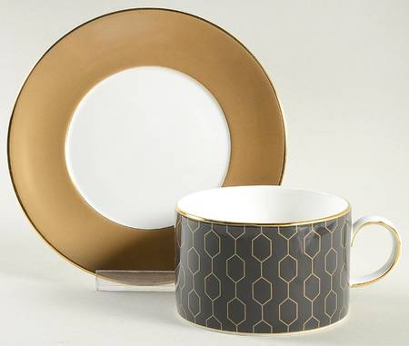 Arris Gio Gold Flat Cup & Saucer Set
