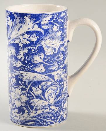 Heirloom Royal Acanthus Tall Mug