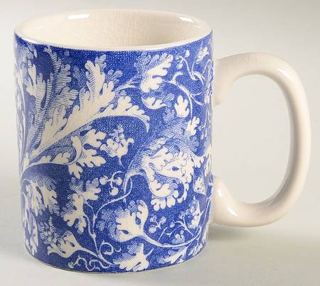 Heirloom Royal Acanthus Mug