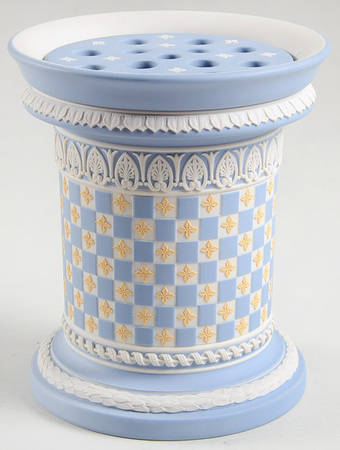 Diceware (Jasperware) 5" Vase W/Grid/Frog