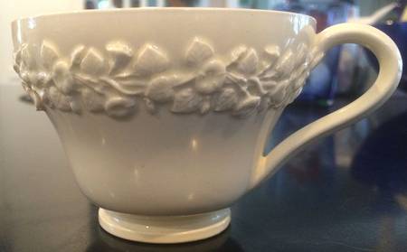 WW671 Footed Cup