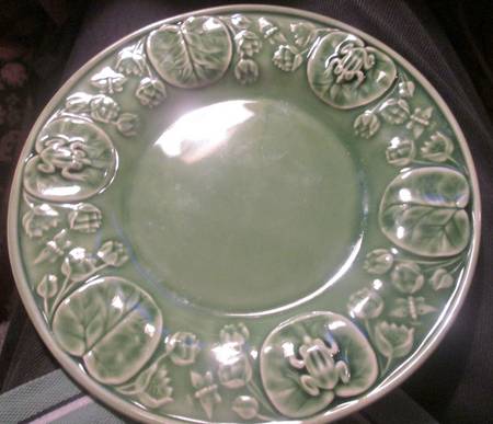 WOM32 Dinner Plate