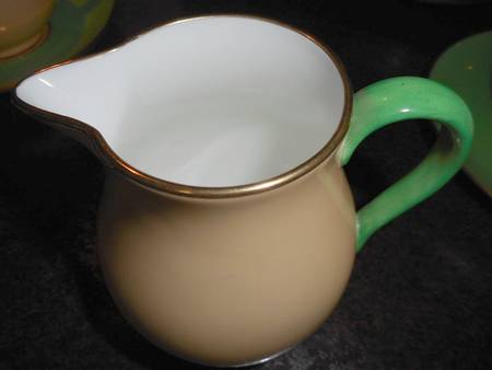 W237 Creamer