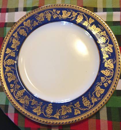 X8963 by Wedgwood