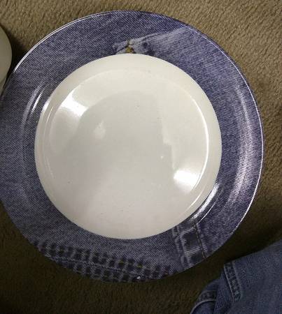 W8P1 Dinner Plate