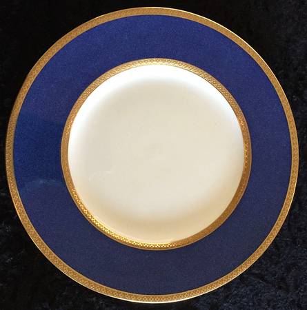 W319 by Wedgwood