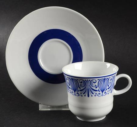 WIG1458 Flat Cup & Saucer Set