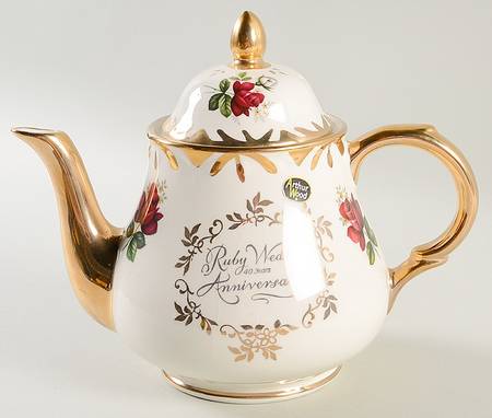 Ruby Wedding Teapot & Lid
