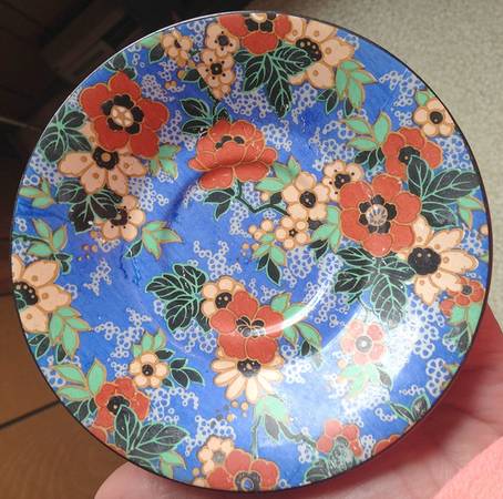 WIL60 Saucer