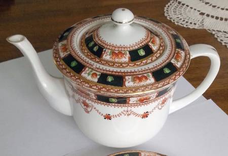 Ostend Teapot & Lid