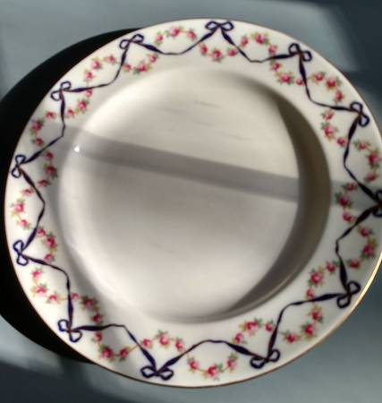 X4689 by Wedgwood