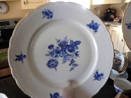 Heritage (Blue) Dinner Plate