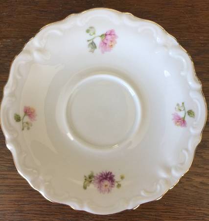 WIG563 Saucer