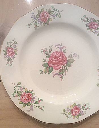 Tudor Rose (Multi-Sided) by Wedgwood