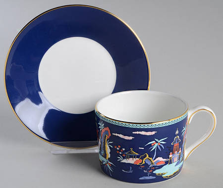 Wonderlust Flat Cup & Saucer Set