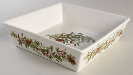 Woodland Berry 9" Square Baker