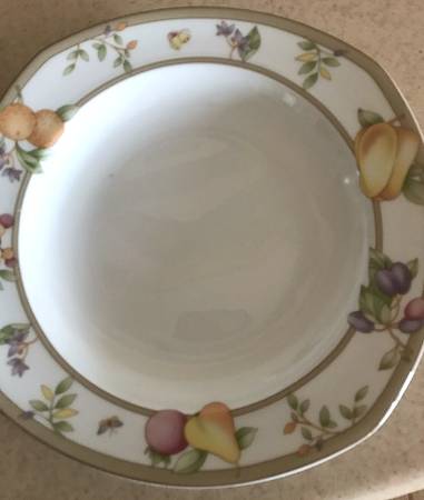 WIG1503 Rim Soup Bowl