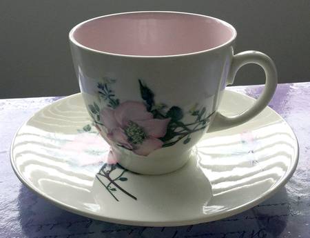 381 Flat Cup & Saucer Set