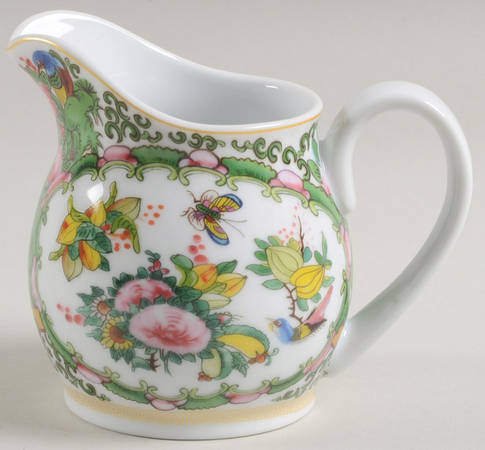 Famille Rose Creamer