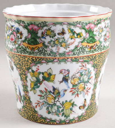 Famille Rose Large Canister No Lid