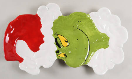 The Grinch 17" Figural Platter