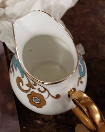 5406 Creamer