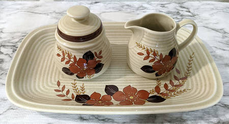 WIG1562 Sugar Bowl & Lid