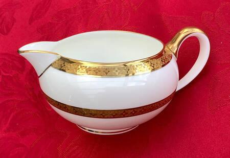N4318 Creamer