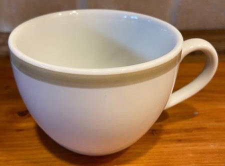 Newport Beige Flat Cup