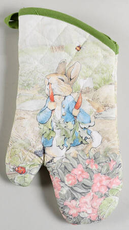 Peter Rabbit Cloth Oven Mitt