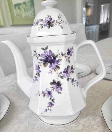 WIG1588 Coffee Pot & Lid