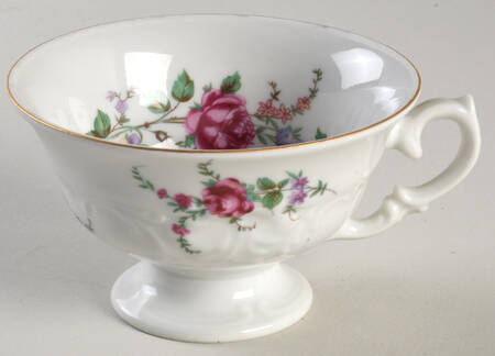 WLB130 Footed Cup