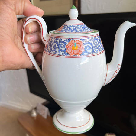 W2855 Coffee Pot & Lid