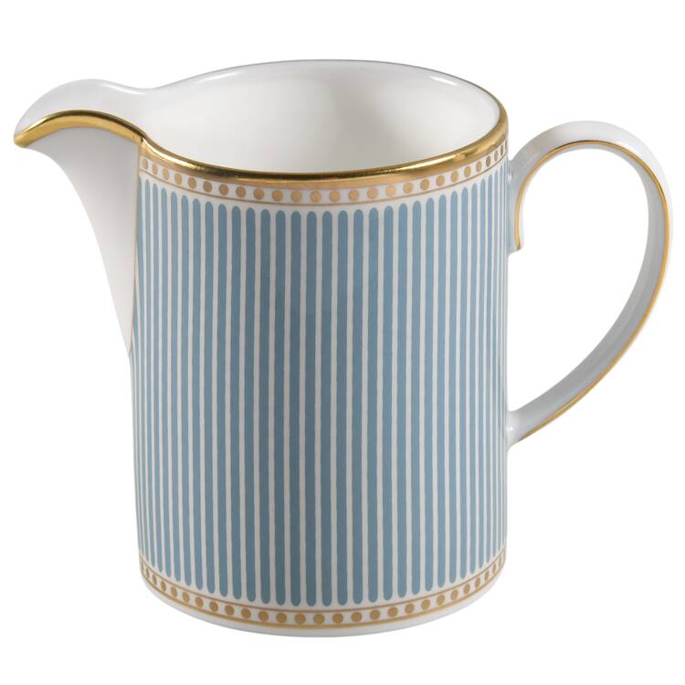 Helia Creamer