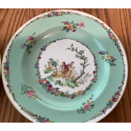 X9607 Luncheon Plate