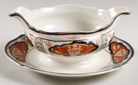 Nile Gravy Boat with Attached Underplate