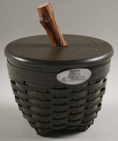 Baskets and Accessories 1999 Special Collector's Acorn Squash Basket & Lid by Workshop Gerald Henn